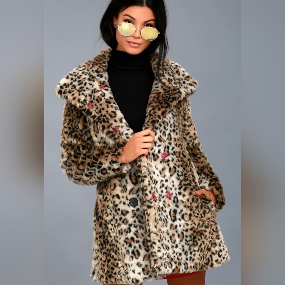 White Crow Chloe Faux Fur Leopard Jacket Coat Women's Size XS NWT